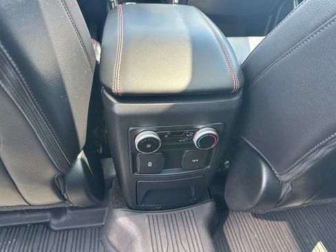 Used 2023 Ford Explorer ST-Line w/ Class IV Trailer Tow Package AWD/4WD image 18