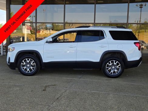 Used 2023 GMC Acadia SLT FWD image 2