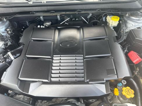 Used 2016 Subaru Outback 3.6R Limited AWD/4WD image 28