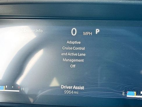 Used 2025 Jeep Grand Cherokee L Limited w/ Black Appearance Package image 12