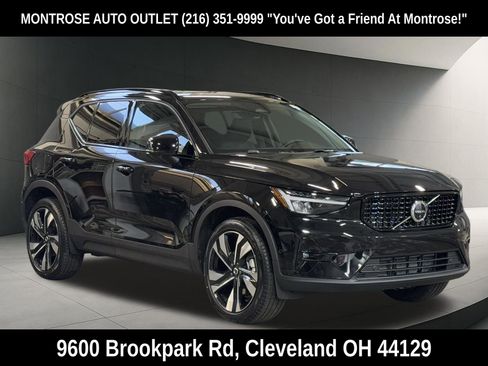 New 2026 Volvo XC40 B5 Plus w/ Protection Package Premier AWD/4WD image 7