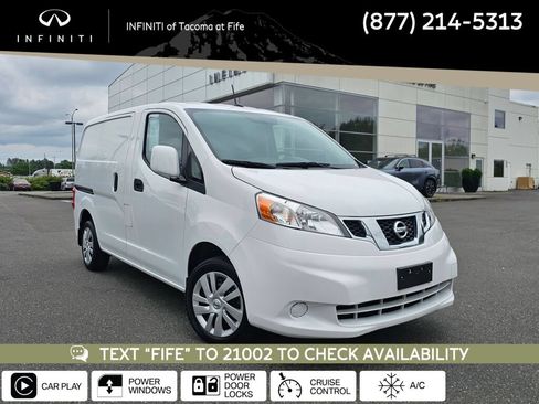 Used 2020 Nissan NV200 SV FWD image 1