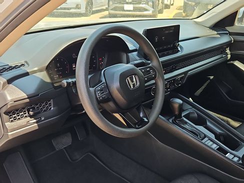 Used 2025 Honda Accord LX image 15