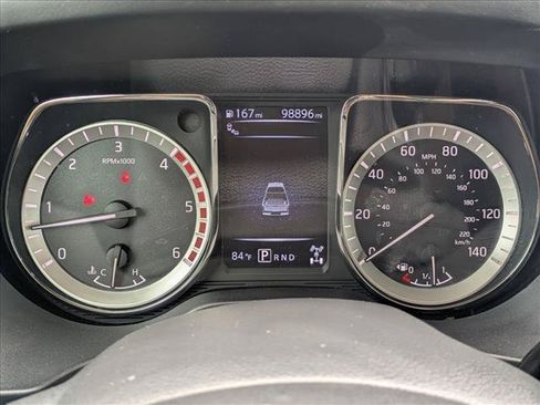 Used 2017 Nissan Titan Platinum Reserve AWD/4WD image 11