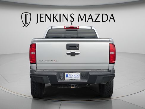Used 2020 Chevrolet Colorado ZR2 AWD/4WD image 9