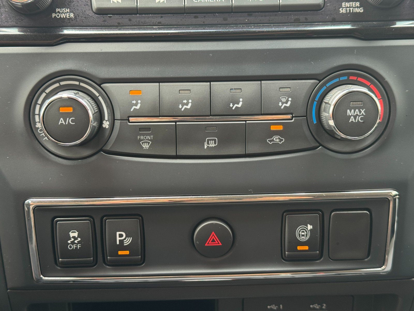 Used 2023 Nissan Titan SV w/ Accessory Utility Package RWD image 24