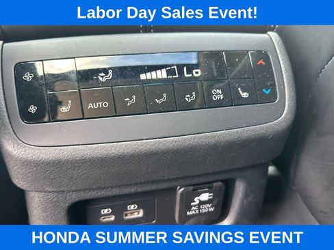 Used 2025 Nissan Pathfinder Platinum w/ Cargo Package FWD image 17