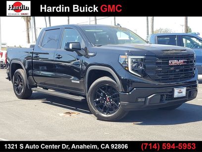 New 2026 GMC Sierra 1500 Elevation w/ Elevation Premium Package