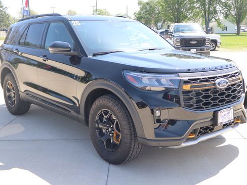 New 2026 Ford Explorer Tremor w/ Tremor Convenience Package AWD/4WD image 3
