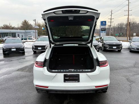 Used 2018 Porsche Panamera 4S image 11