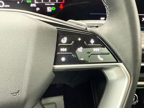 Certified 2025 Audi Q5 Premium Plus w/ Premium Plus image 12