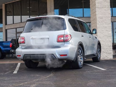 Used 2020 Nissan Armada SL w/ Premium Package image 3