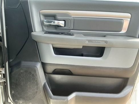 Used 2017 RAM 2500 Big Horn image 16