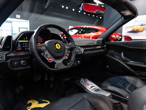 Certified 2014 Ferrari 458 Spider RWD image 27