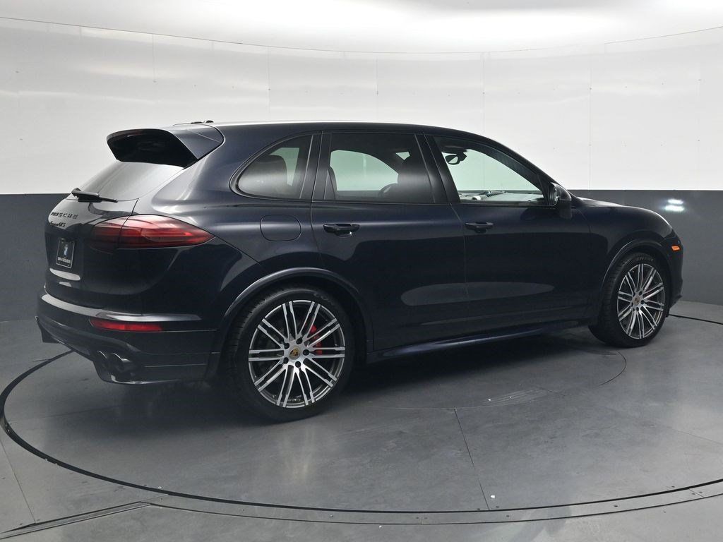 Used 2016 Porsche Cayenne GTS AWD/4WD image 4