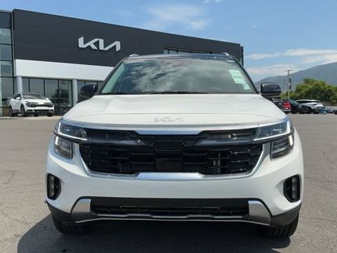 Used 2025 Kia Seltos SX AWD/4WD image 13
