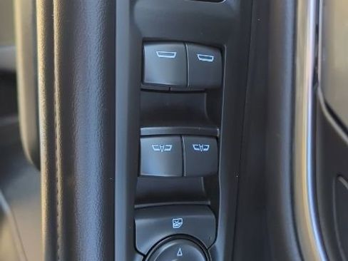 Certified 2022 Chevrolet Suburban LT image 14