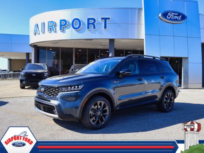 Used 2021 Kia Sorento EX w/ EX AWD X-Line Package