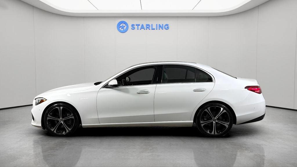 Used 2023 Mercedes-Benz C 300 Sedan image 3