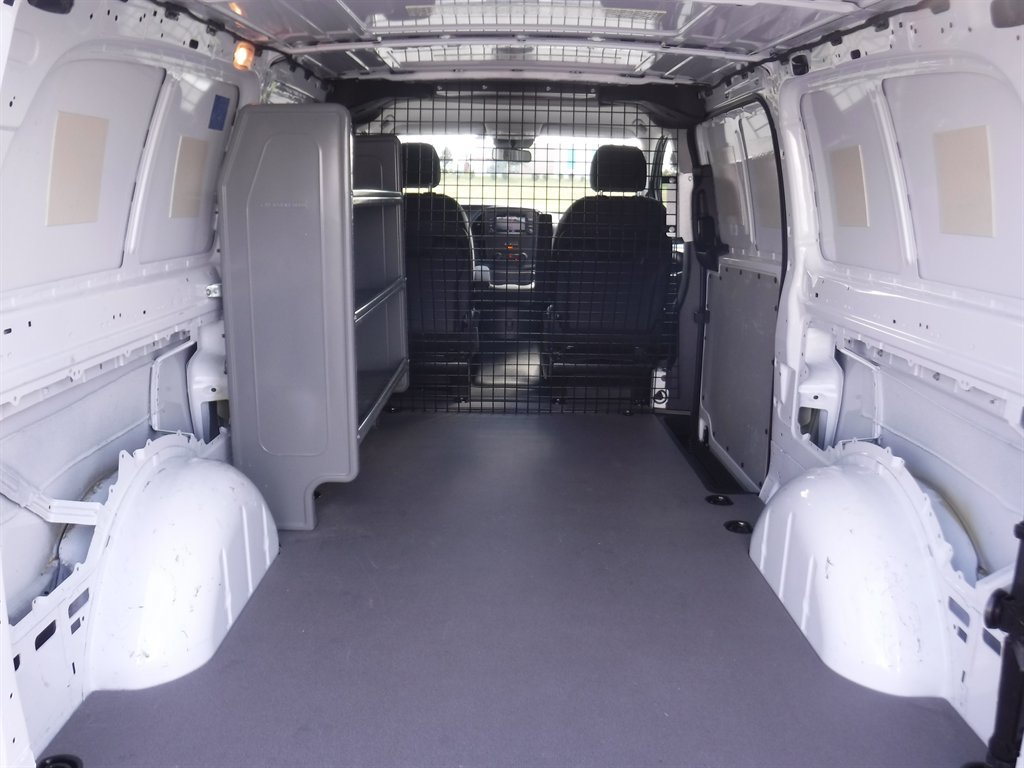 Used 2023 Mercedes-Benz Metris image 8