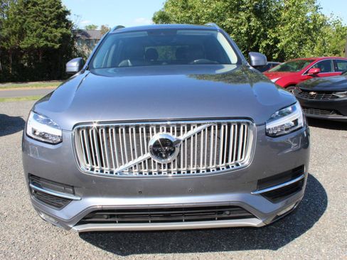 Used 2017 Volvo XC90 T6 Inscription w/ Vision Package AWD/4WD image 1