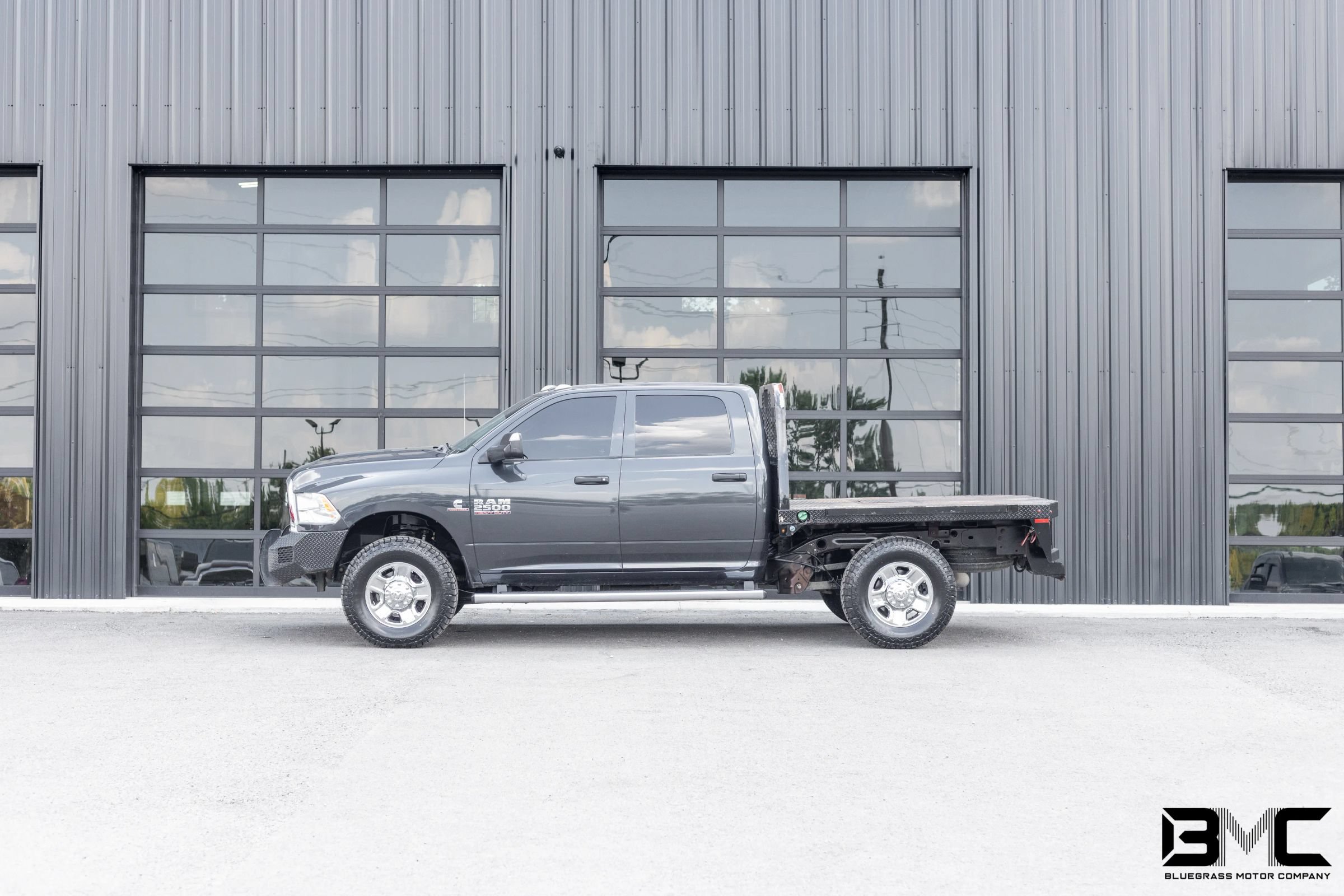 Used 2017 RAM 2500 Tradesman w/ Chrome Appearance Group AWD/4WD image 1