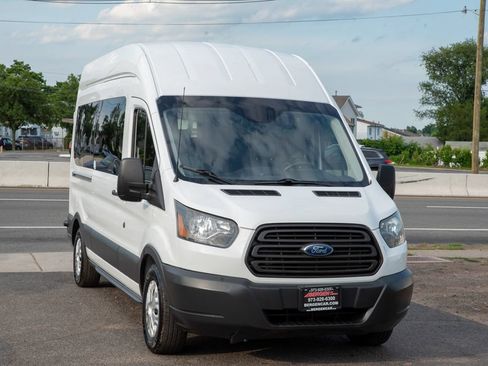 Used 2017 Ford Transit 350 XL RWD image 2