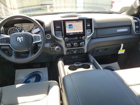 New 2025 RAM 1500 Big Horn image 9