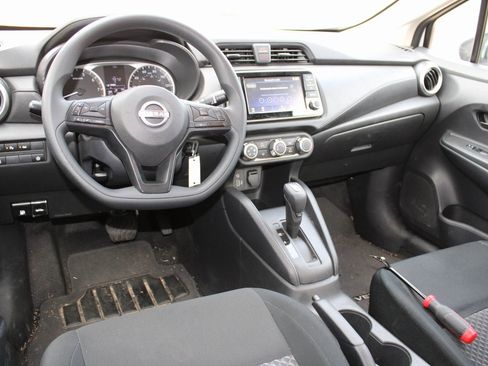 Used 2024 Nissan Versa S w/ Trunk Package image 4