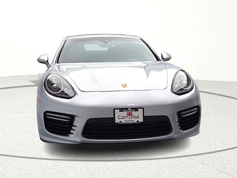 Used 2015 Porsche Panamera GTS image 2