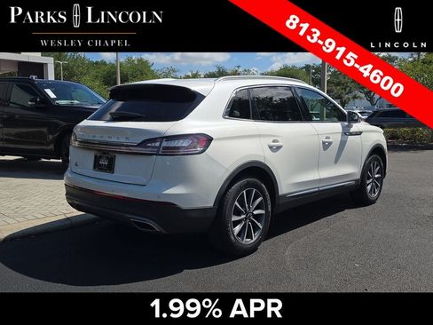 Certified 2022 Lincoln Nautilus FWD image 4