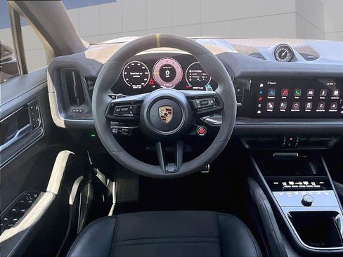 Certified 2024 Porsche Cayenne Turbo GT AWD/4WD image 13