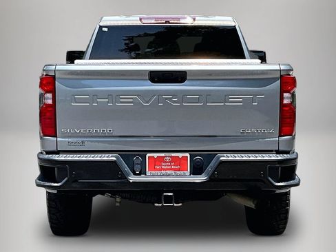 Used 2024 Chevrolet Silverado 2500 Custom w/ Custom Value Package AWD/4WD image 6