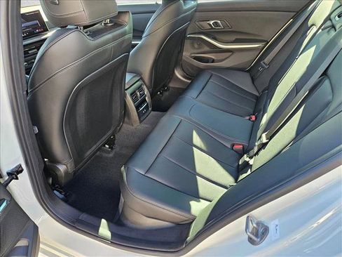 New 2026 BMW 330i Sedan w/ M Sport Package image 15