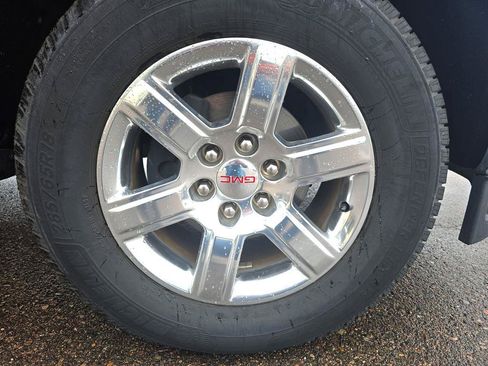 Used 2015 GMC Sierra 1500 SLT w/ SLT Preferred Package AWD/4WD image 35