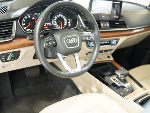 Used 2021 Audi Q5 2.0T Premium image 15