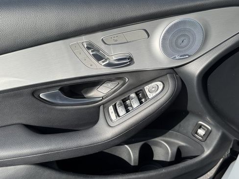 Used 2019 Mercedes-Benz GLC 300 image 19