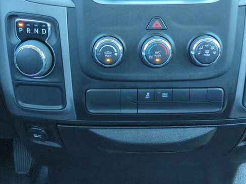 Used 2019 RAM 1500 Tradesman w/ Chrome Appearance Group image 19