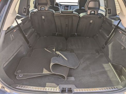 Certified 2025 Volvo XC90 B5 Core image 26