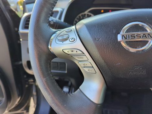 Used 2017 Nissan Murano SV image 14