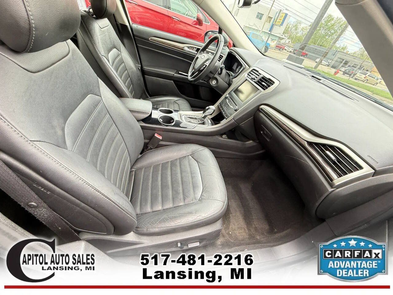 Used 2014 Ford Fusion SE w/ Equipment Group 202A FWD image 16
