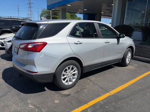 Certified 2021 Chevrolet Equinox LT AWD/4WD image 3