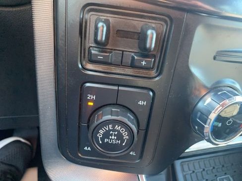 Certified 2024 Ford F150 Platinum image 33