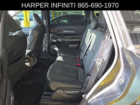 Used 2023 INFINITI QX60 Luxe w/ Performance Audio Package FWD image 7
