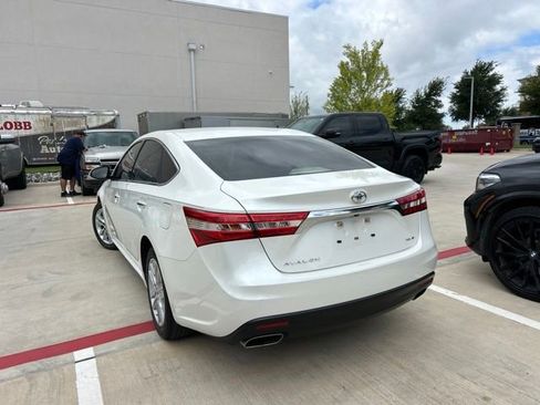 Used 2014 Toyota Avalon XLE FWD image 5