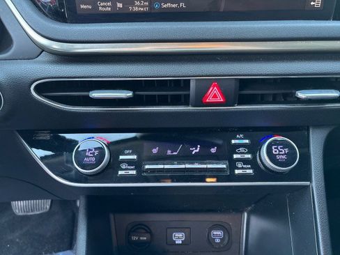 Used 2023 Hyundai Sonata SEL image 18