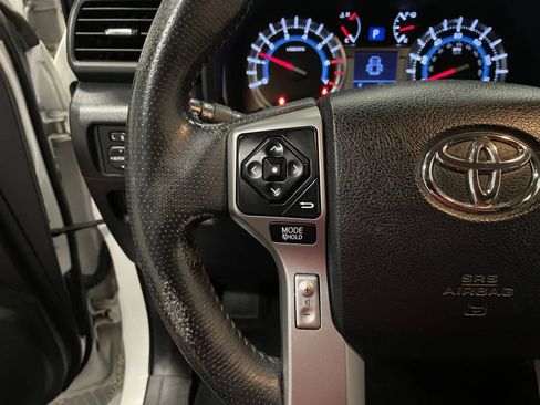 Used 2016 Toyota 4Runner SR5 Premium image 21