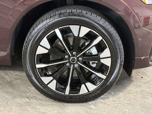 Used 2026 Volvo XC60 B5 Plus w/ Protection Package Premier AWD/4WD image 13