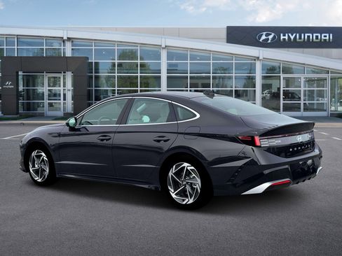 New 2026 Hyundai Sonata SEL image 4