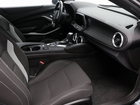 Certified 2023 Chevrolet Camaro LT w/ Technology Package image 25